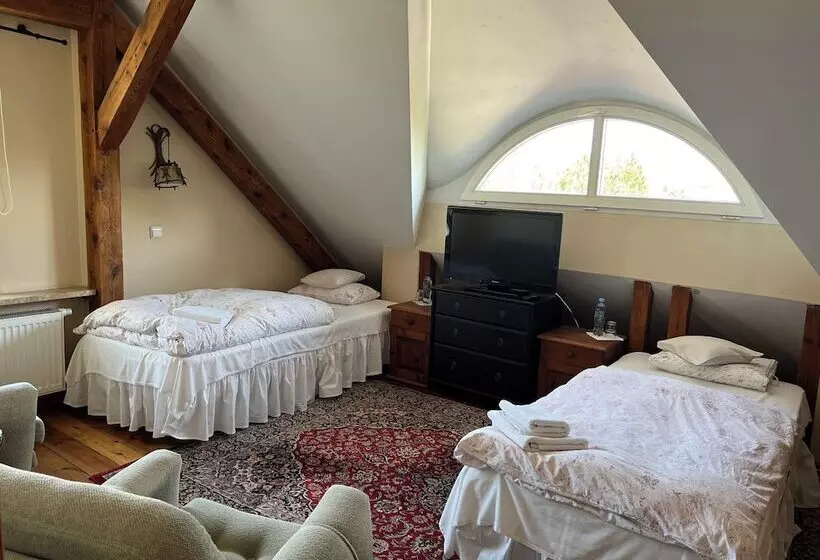 Mleczarnia Hotel Restauracja