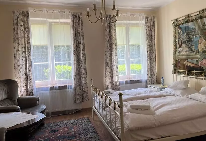 Mleczarnia Hotel Restauracja