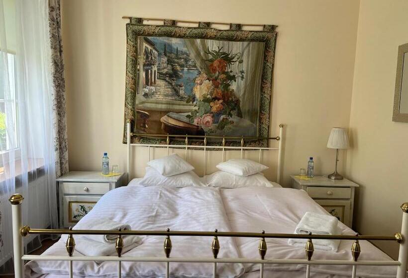 Mleczarnia Hotel Restauracja