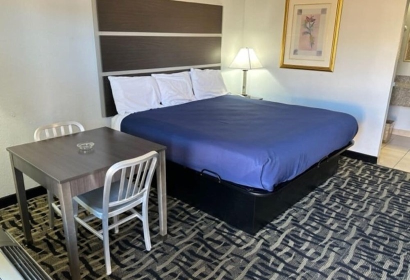 فندق على الطريق Home Lodge