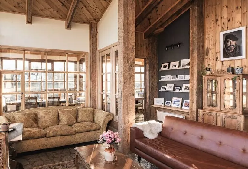 ペンション Bories Boutique Guest House