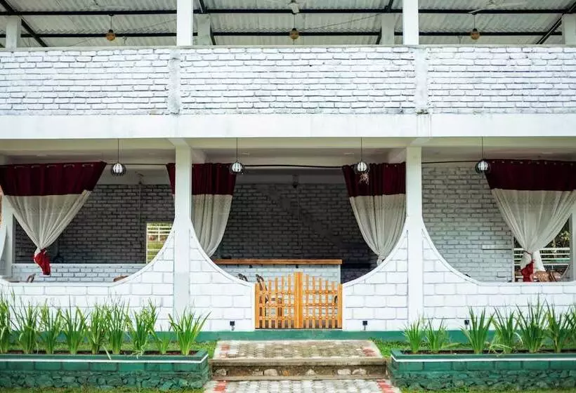 ペンション Capital Resort Inn