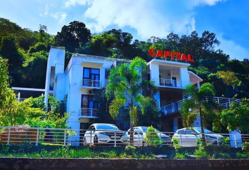 Pensió Capital Resort Inn