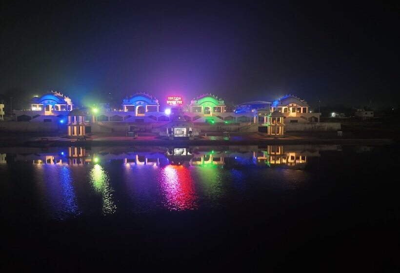 Pension Iskcon Chandrabhaga Guest House