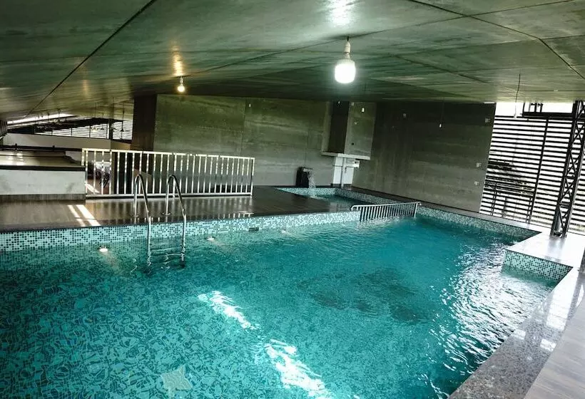 Lomakeskus Focuz Habitat