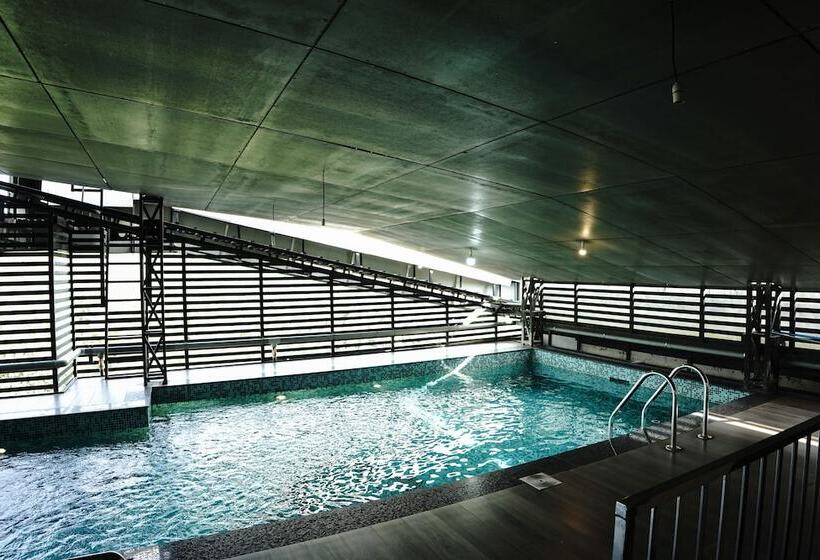 Resort Focuz Habitat