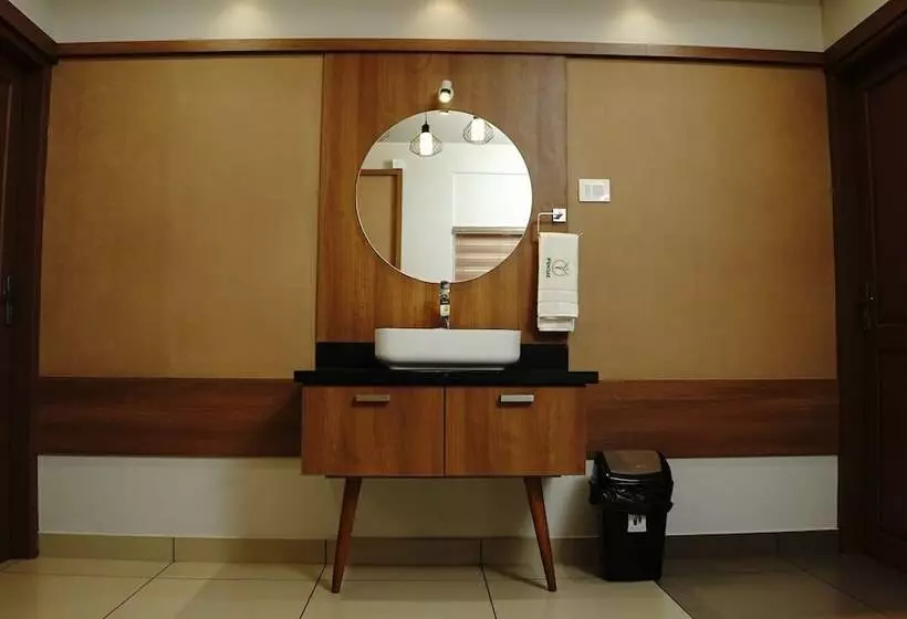 Lomakeskus Focuz Habitat