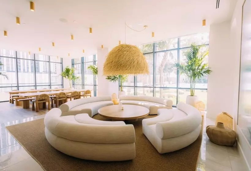 هتل Flow Miami