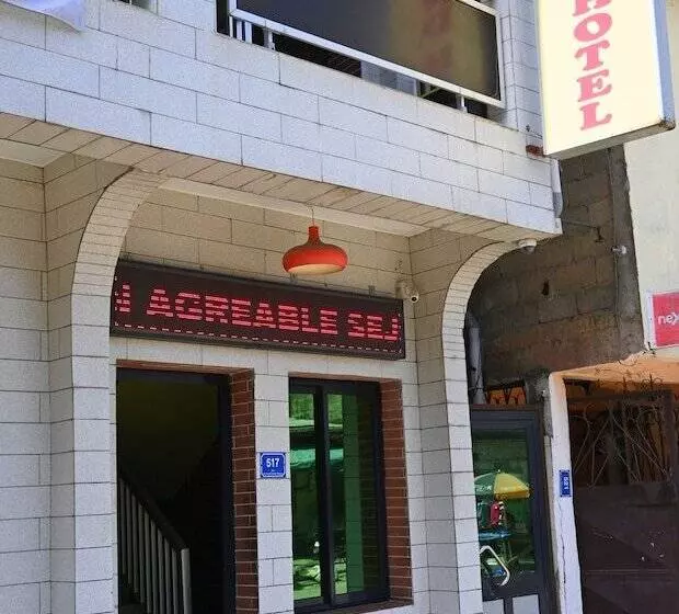 Adamaoua Grand Hotel Akwa