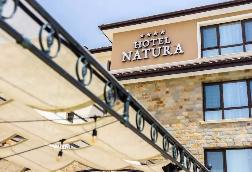 ホテル Natura All Seasons Boutique