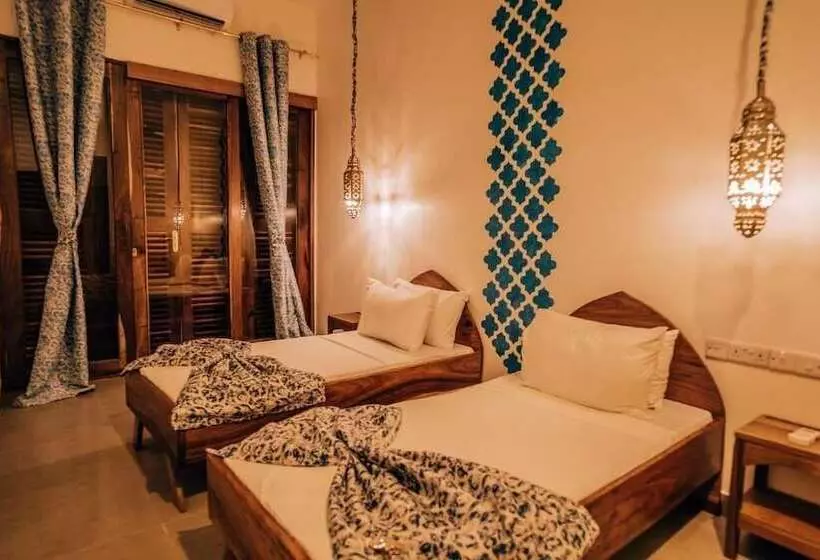 Hotelli Orient Beach