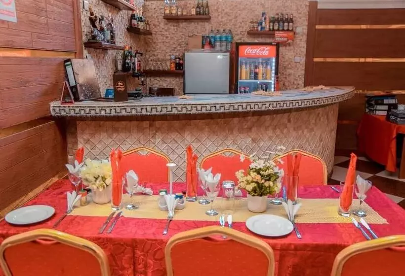 Alexander Hotel & Tours