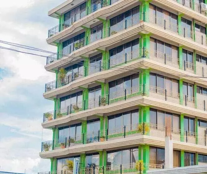 Alexander Hotel & Tours