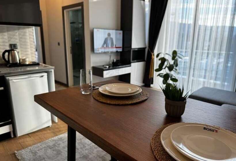 هتل Bosss Business Suite