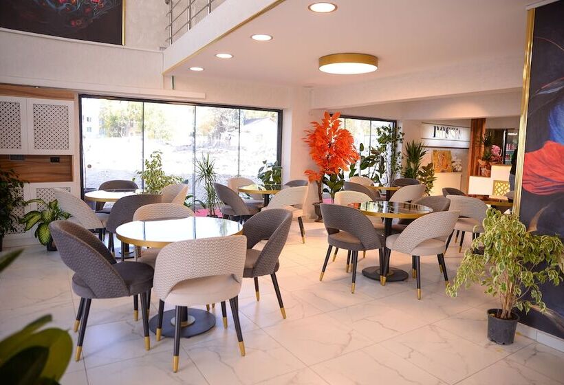 هتل Bosss Business Suite