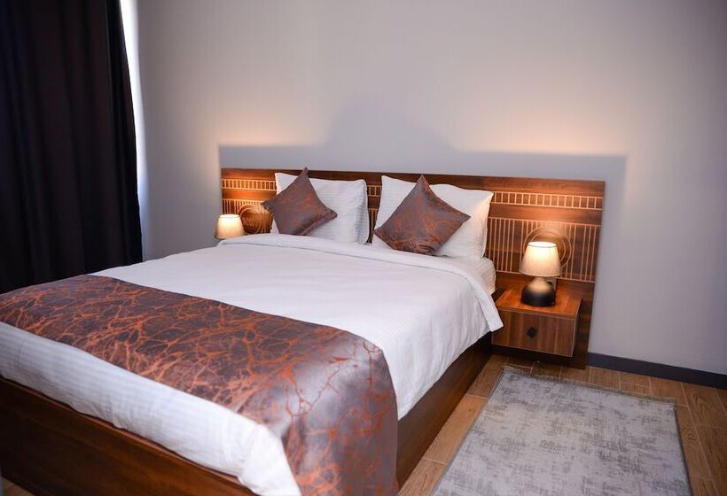 هتل Bosss Business Suite