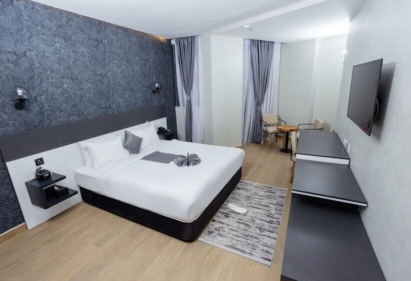 هتل Shitaye Suite