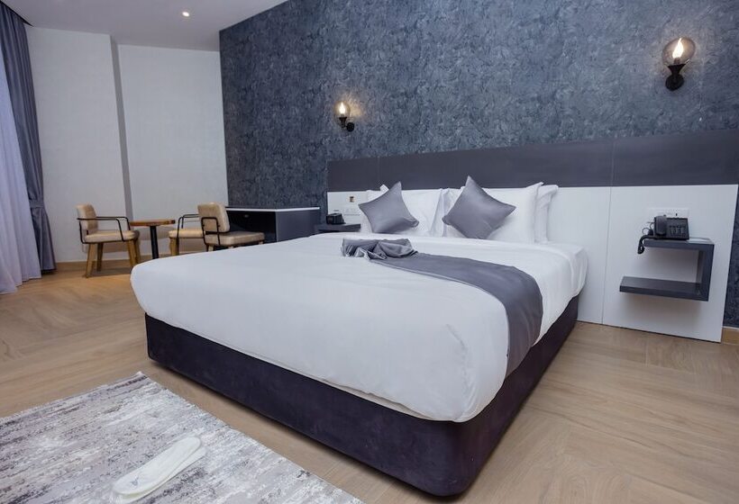 هتل Shitaye Suite