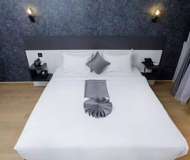 هتل Shitaye Suite