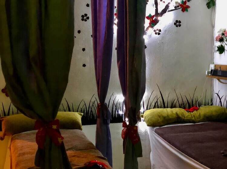 בית מלון כפרי Trebol