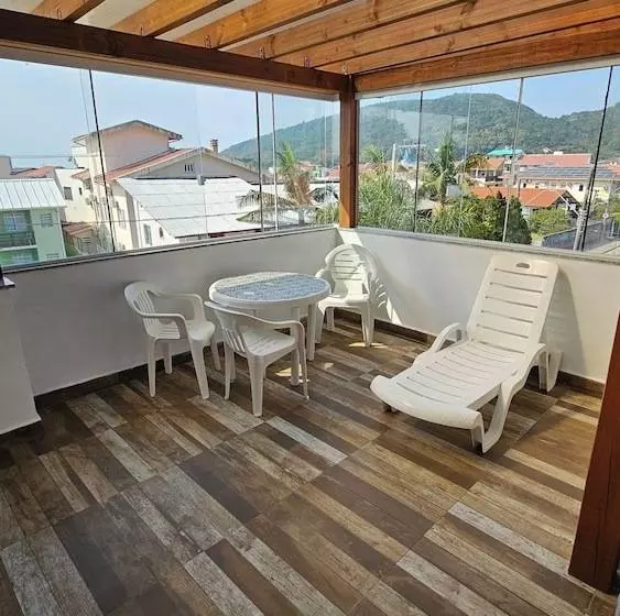 ペンション Barra Da Lagoa Guest House
