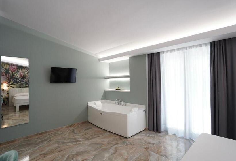 مبيت وإفطار Harmony Tropea Rooms & Suites