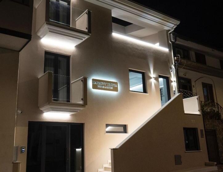 مبيت وإفطار Harmony Tropea Rooms & Suites