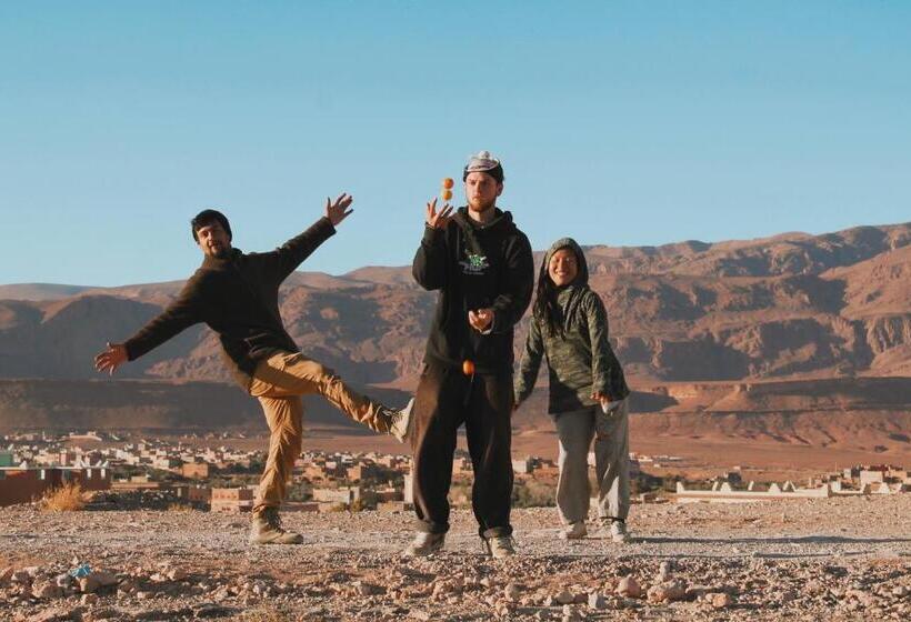 فندق صغير Hike And Chill Homestay