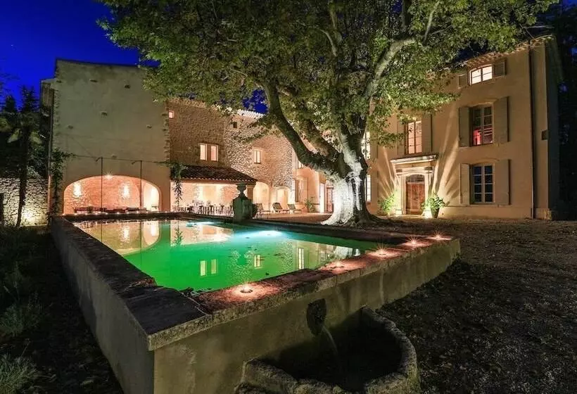 ベッドアンドブレックファースト 1784 Domaine De Lourmarin