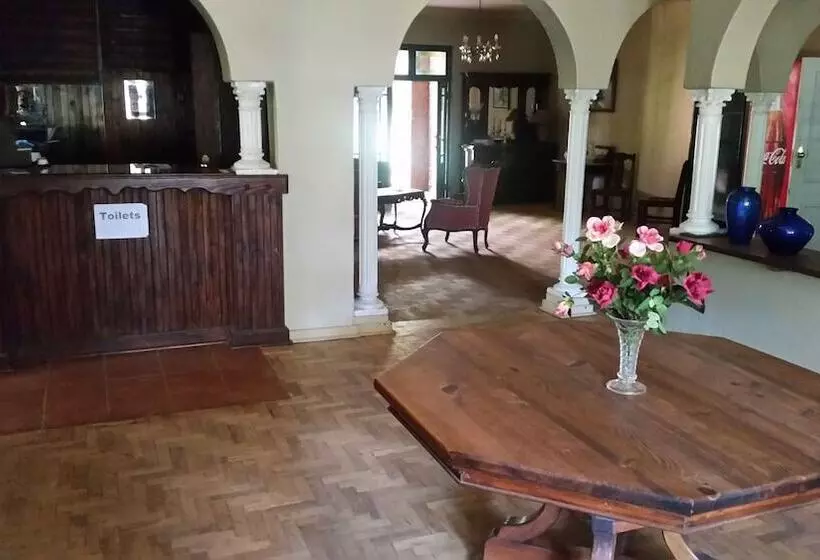 ベッドアンドブレックファースト Berlin Falls Country Estate