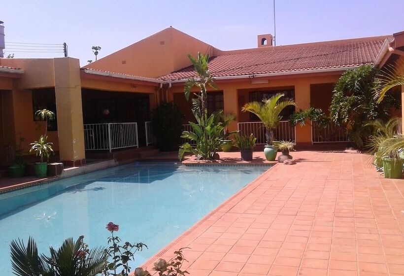 تختخواب و صبحانه Inca Rose Guest House