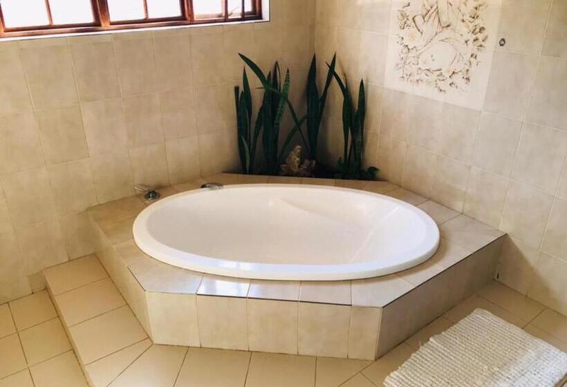 تختخواب و صبحانه Inca Rose Guest House