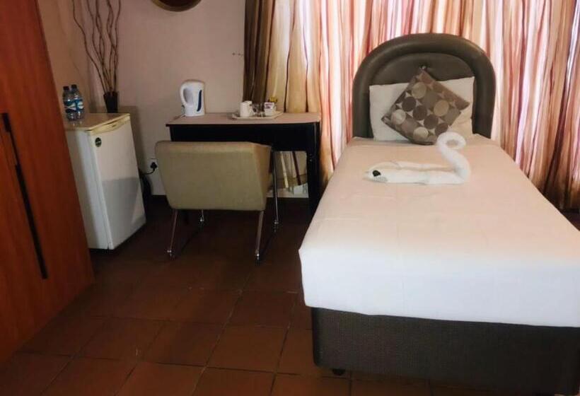 تختخواب و صبحانه Inca Rose Guest House