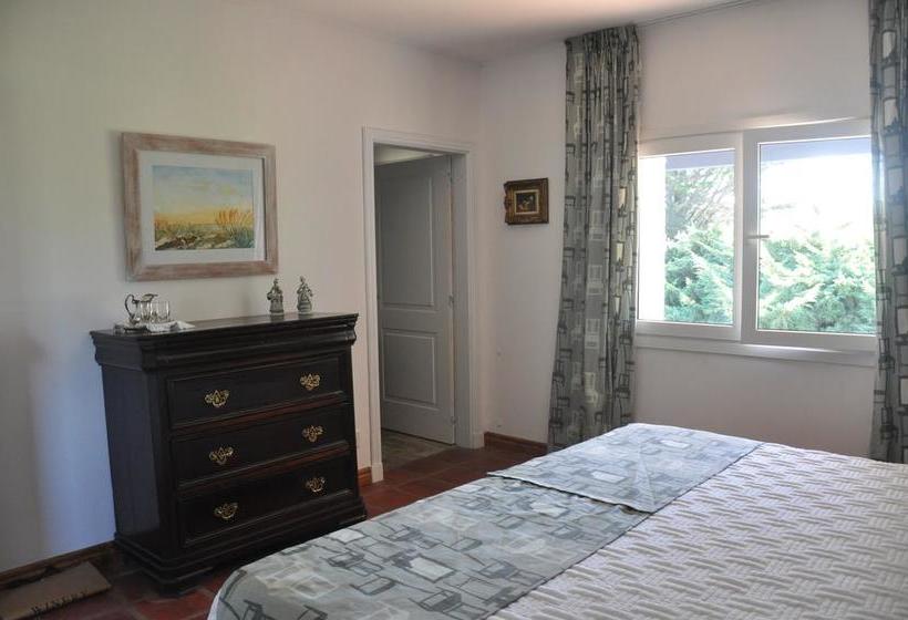 تختخواب و صبحانه Posada La Serena