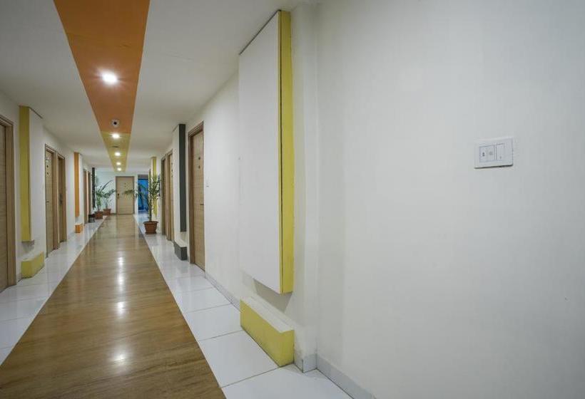 호텔 Cosmopolitan  Indore