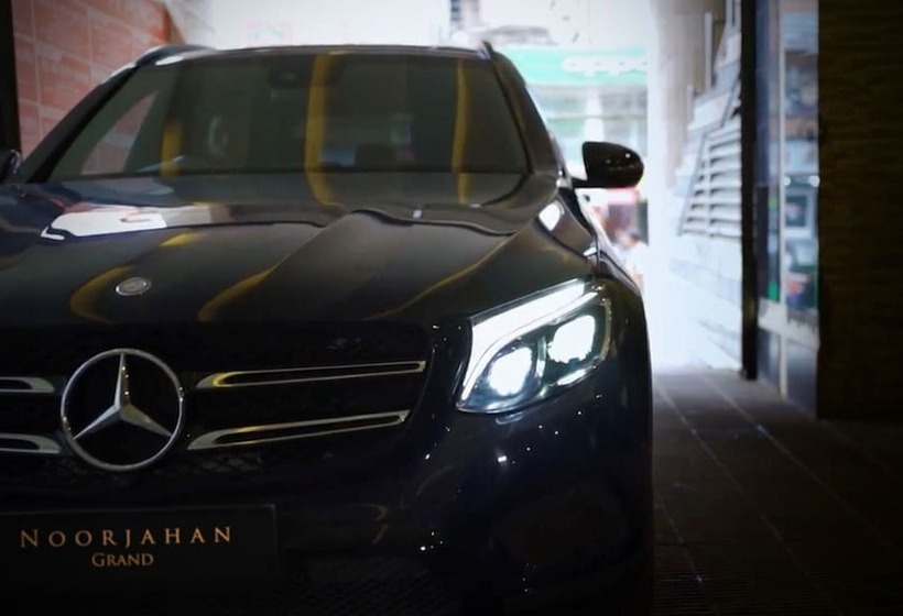 Szálloda Noorjahan Grand