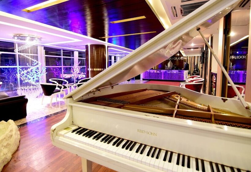 Szálloda Noorjahan Grand