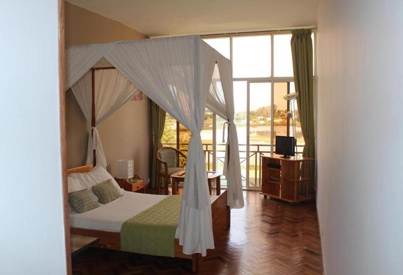 هتل Riviera Garden