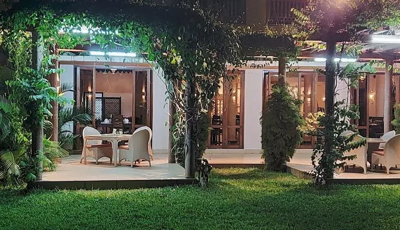 Silver Palm Spa & Resort