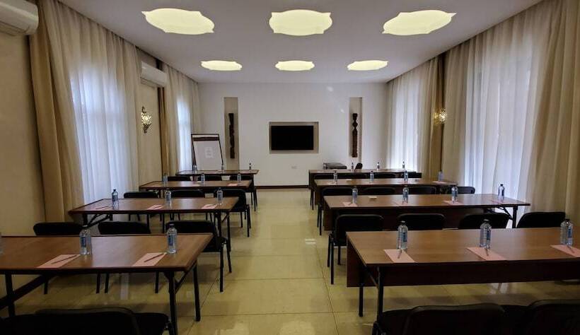 Silver Palm Spa & Resort