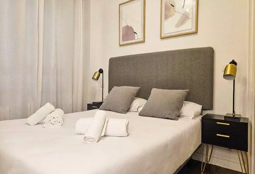 Apartamentos Zaragoza Independencia 3000