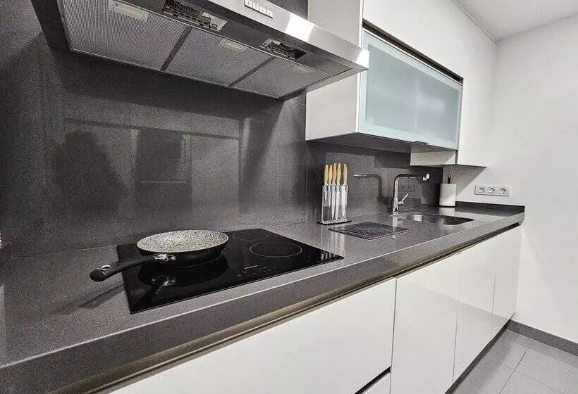 Apartamentos Zaragoza Independencia 3000