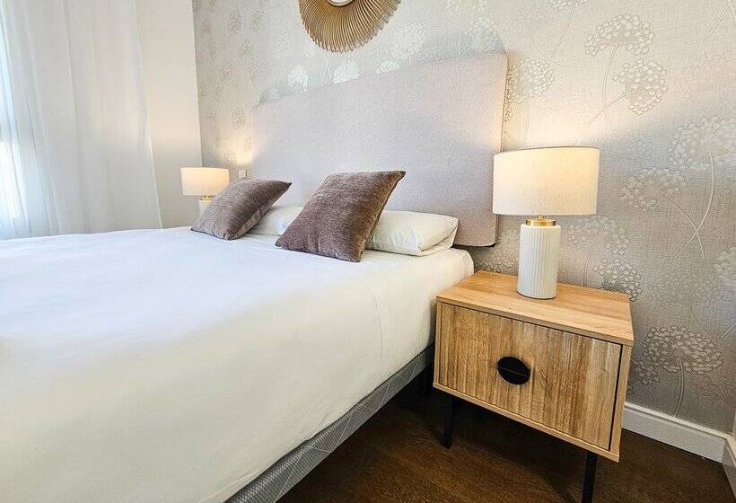 Apartamentos Zaragoza Independencia 3000