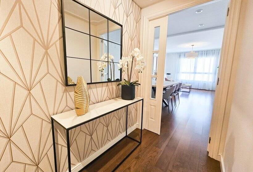 Apartamentos Zaragoza Independencia 3000