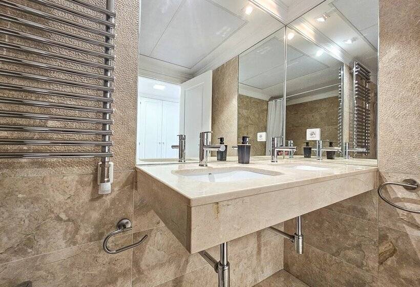 Apartamentos Zaragoza Independencia 3000