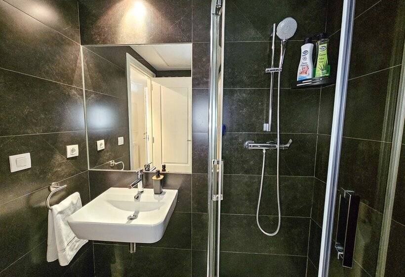 Apartamentos Zaragoza Independencia 3000