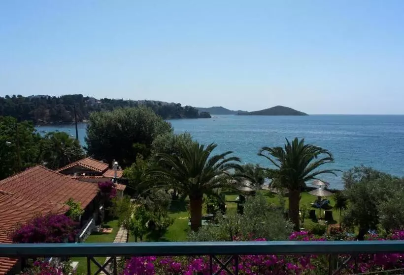 Hotelli Angeliki Beach