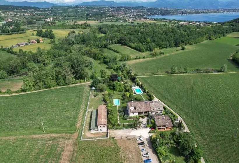 Aamiaismajoitus (B&B) Corte Vallio