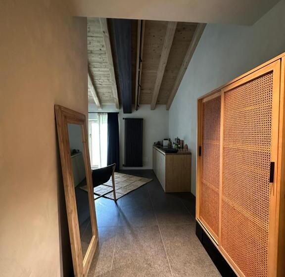 تختخواب و صبحانه Corte Vallio