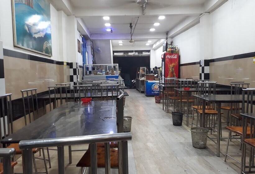 צימר Omega Hotel & Motel